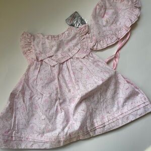 NWT- baby girl floral dress and bonnet -size 3 months Pocket detail